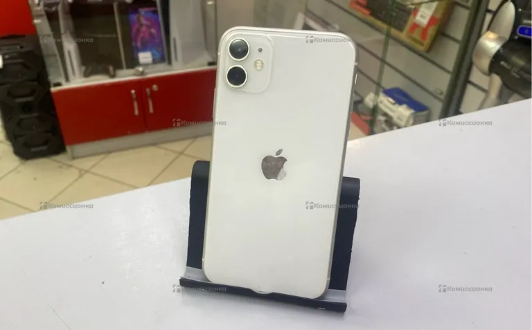 Apple IPhone 11 64 ГБ
