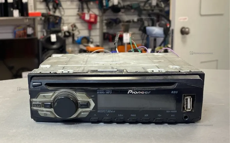 Автомагнитола  Pioneer DEH-1400