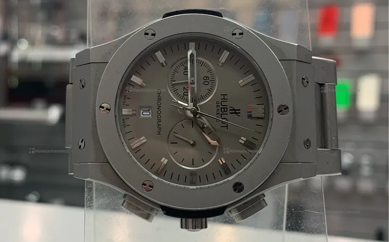 Часы Hubolt Big Bang