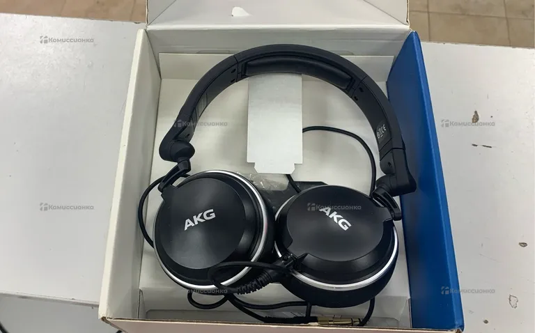 AKG наушники K182