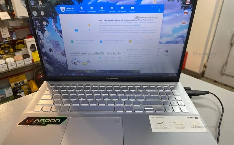 Ноутбук ASUs vivobook 15 i3-10
