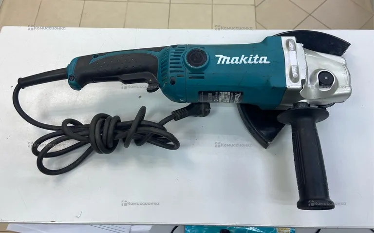 Угловая шлифмашина Makita GA9050