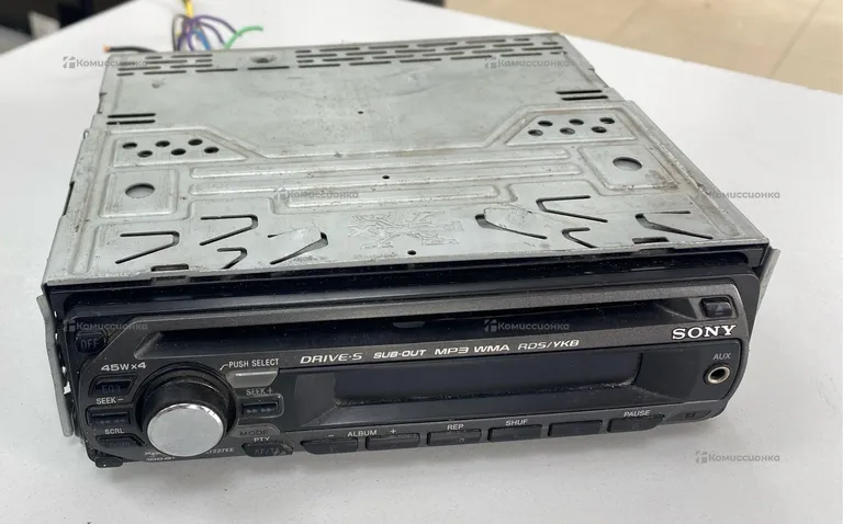 Автомагнитола  sony cdx-gt227ee