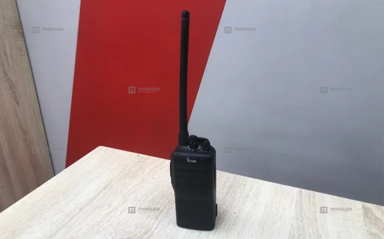 Рация icom f16