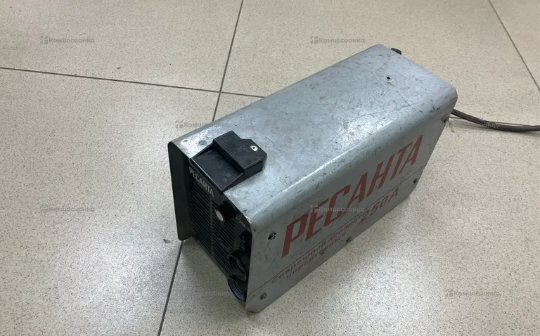 Сварочный аппарат РЕСАНТА САИ-250А