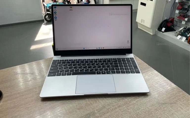 Ноутбук  Azerty
