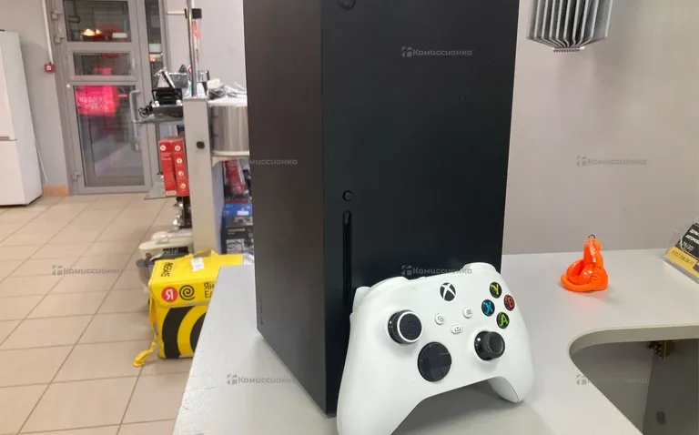 Приставка Xbox Series X 1 TB