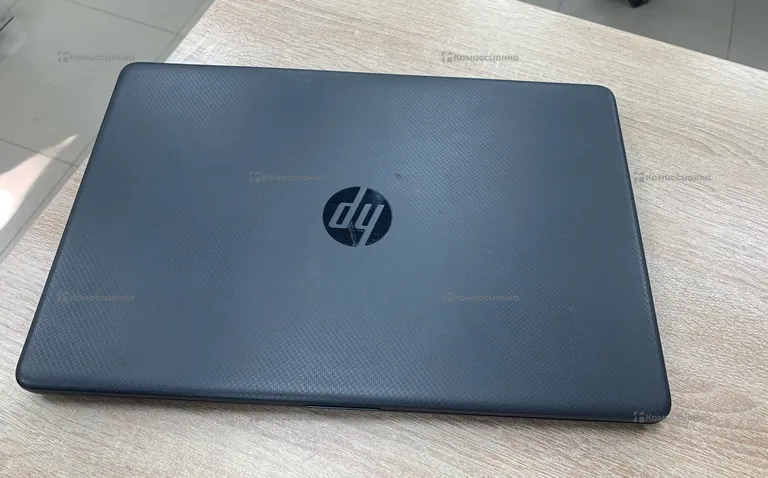 Ноутбук HP 250 G8