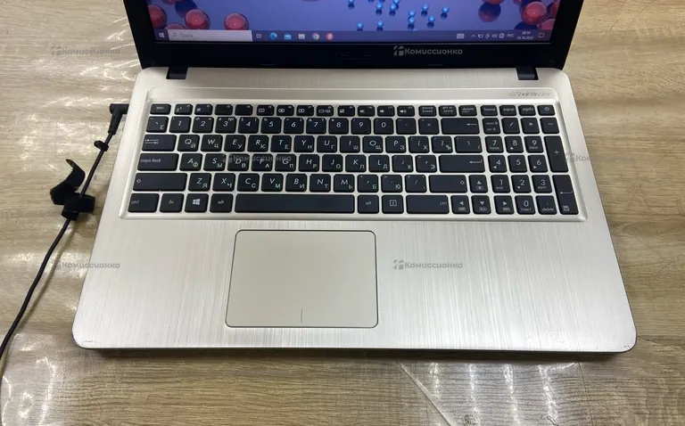 Ноутбук  Acer a517