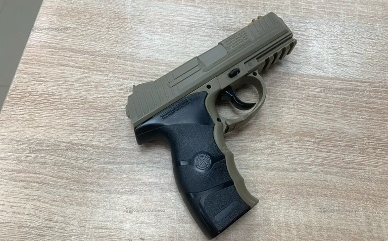 Пневматический пистолет Crosman MK45