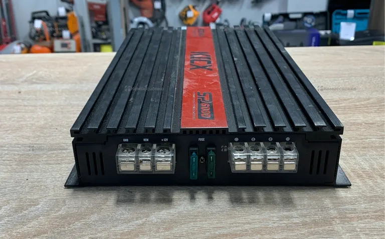 Усилитель  Kicx SP600D