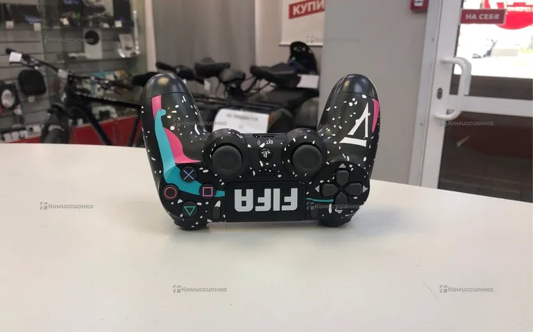 Геймпад ps4