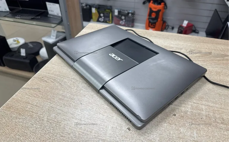 Ноутбук  Acer aspire r7-571g