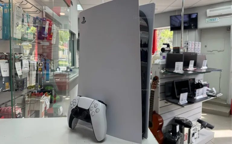 Приставка PS5 без дисковода