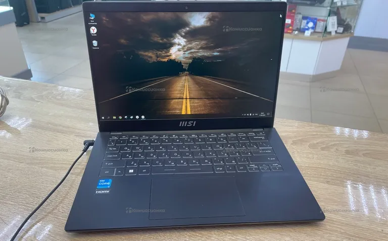 Ноутбук  MSI MODERN 14 C12M