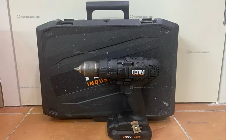 Шуруповерт аккумуляторный Ferm CDM1147P