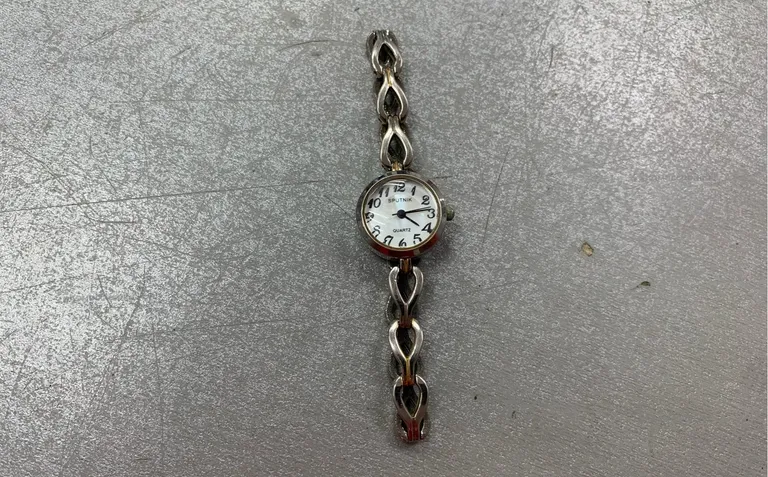 Часы  Sputnik Quartz женские