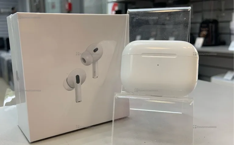 Наушники  AirPods Pro 2nd generation39
