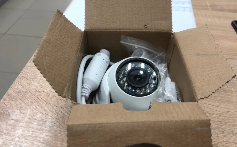 Видеокамера  PVC-IP5H
