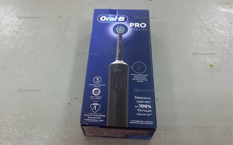 Зубная щетка Oral B Pro