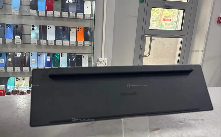 Клавиатура  блютуз Microsoft designer keyboard
