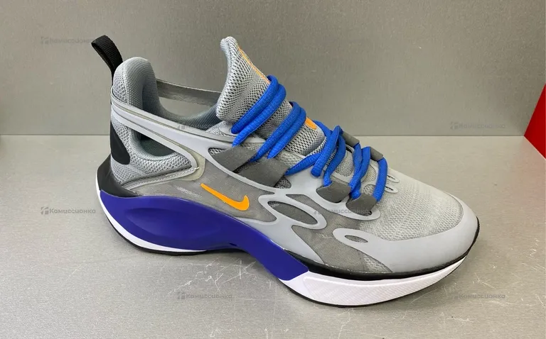 Кроссовки Nike 43p Signal