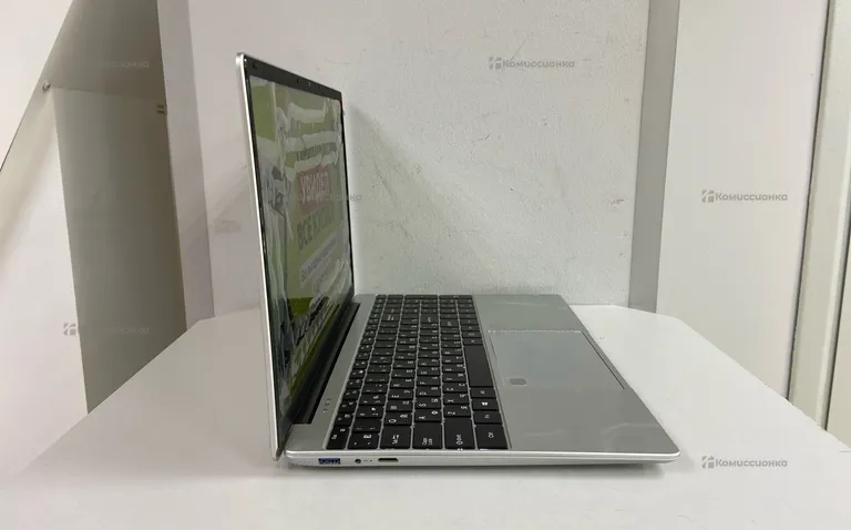 Ноутбук INtel i7