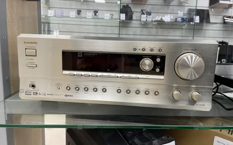 Усилитель Onkyo TX-DX696