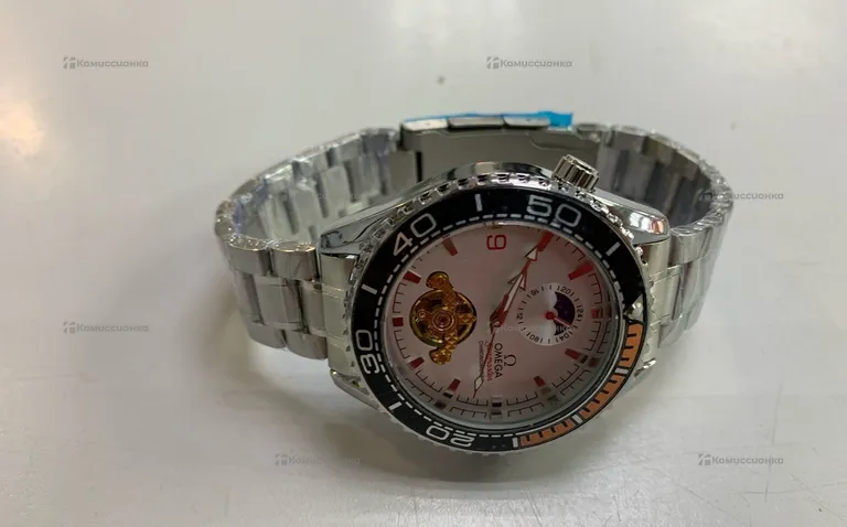 Часы Omega SeaMaster