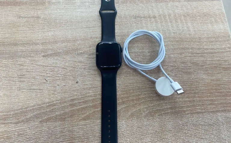 Часы  Apple Watch 8 45mm