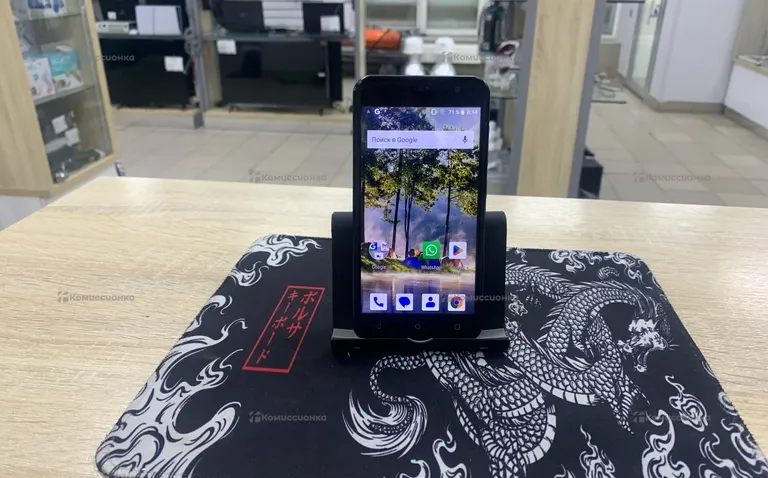 Digma Linz joy 3g