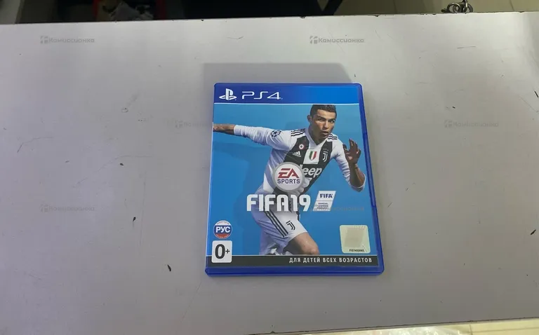 PS4. FIFA 19