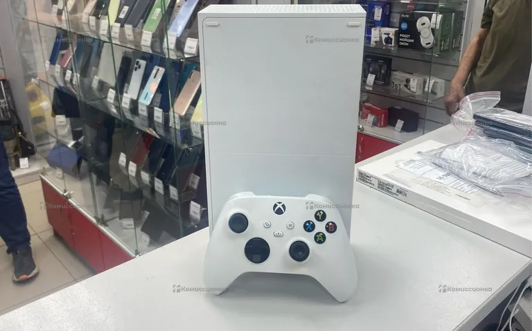 Приставка Xbox Series S 512 ГБ