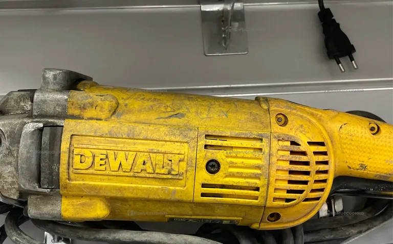 УШМ dewalt D28492S