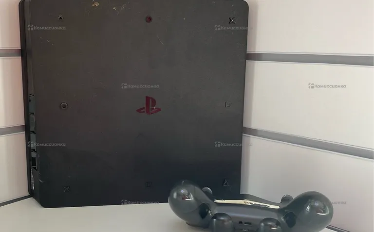 Приставка PS4. slim 500 Gb