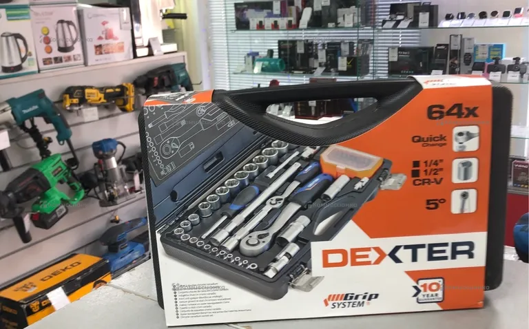 Набор инструментов Dexter 64 предмета