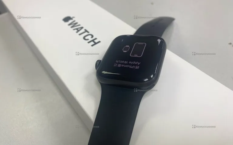 Часы Apple Apple Watch SE 44