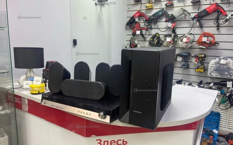 Домашний кинотеатр Samsung HT-X30