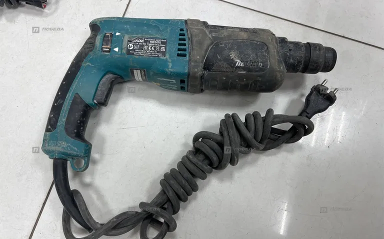 Перфоратор Makita HR2470