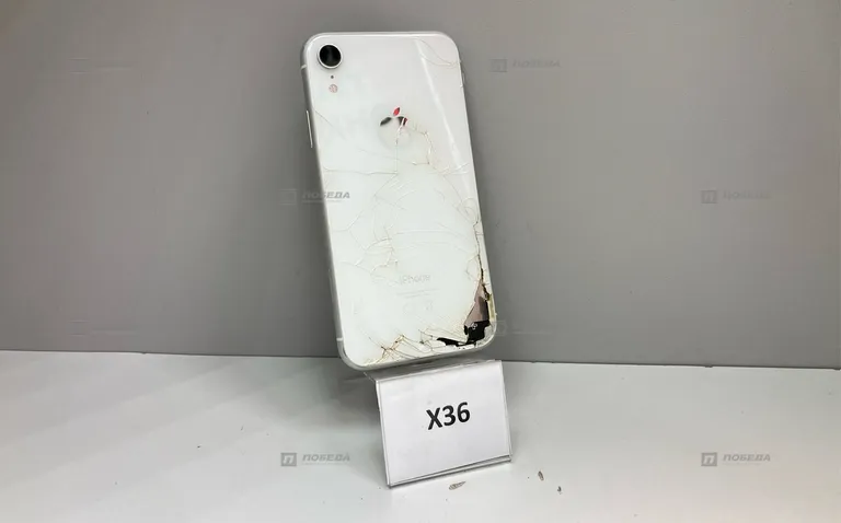 Apple iPhone Xr 64 ГБ