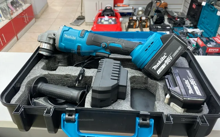 Аккумуляторная УШМ Makita (реп)
