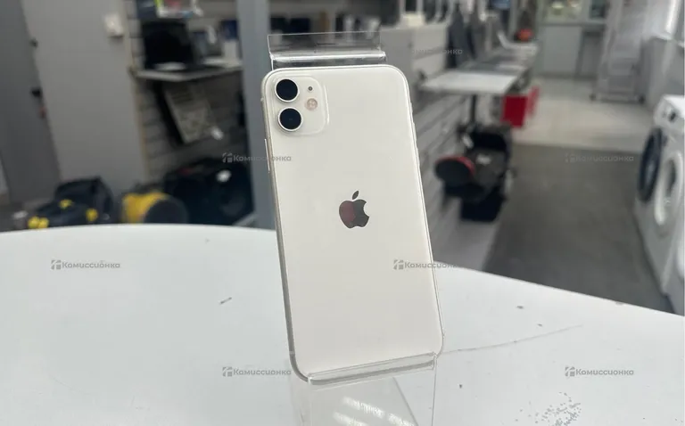 Apple Iphone 11 64 ГБ.