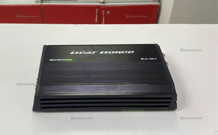 Усилитель  Deaf Bonce MLA-100.4
