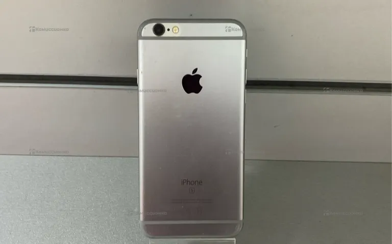Apple iPhone 6S 32 ГБ