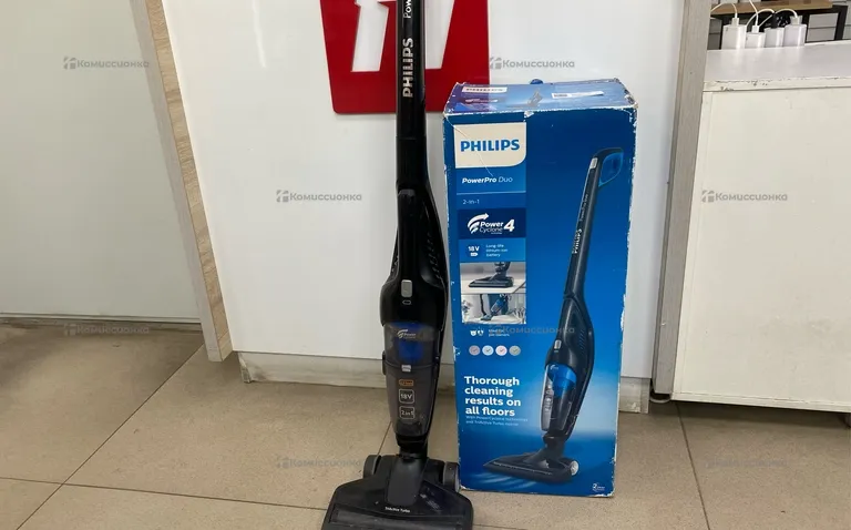 Пылесос  PHILIPS FC6169