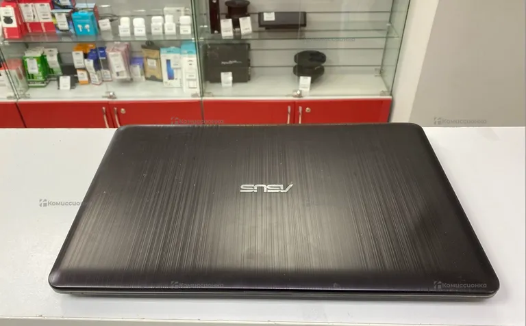 Ноутбук  ASUS D541N