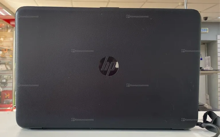 Ноутбук  HP 15-af002ur