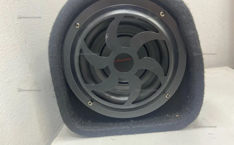 Сабвуфер pioneer 1600w