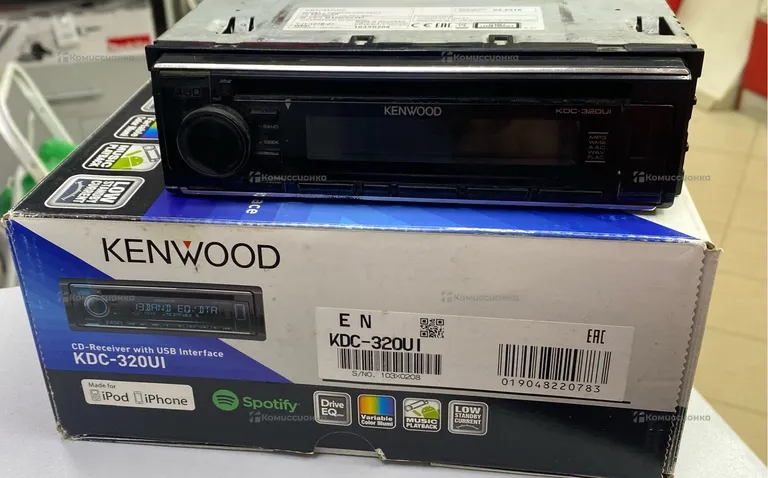 Автомагнитола Kenwood KDC-320UI