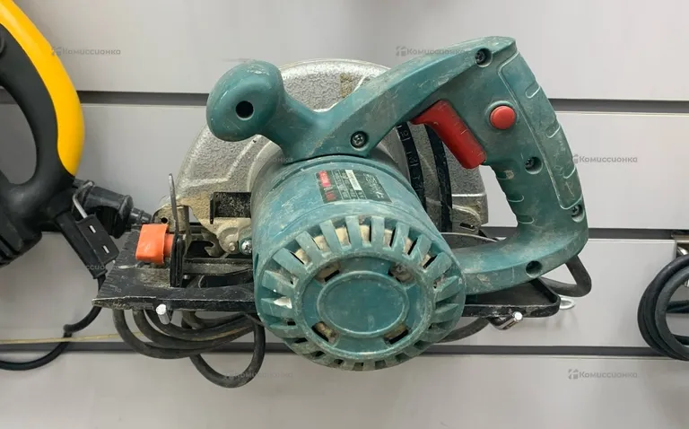 Дисковая пила DWT HKS12-54
